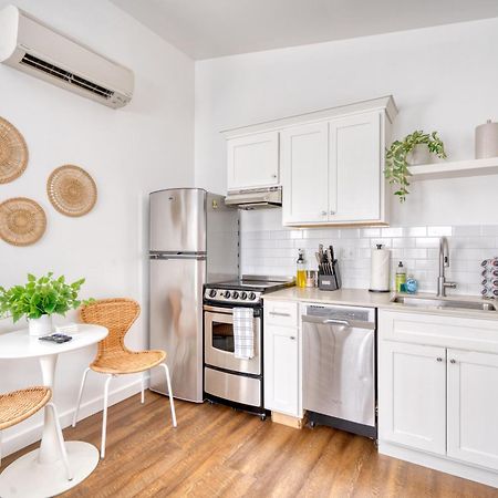 Stay Portland - Beach Vibes Getaway Near Burnside & Laurelhurst! エクステリア 写真